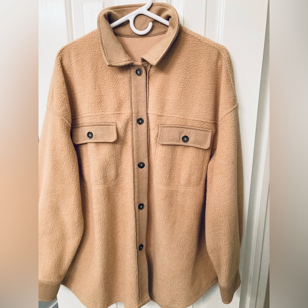 Women's khaki Shacket